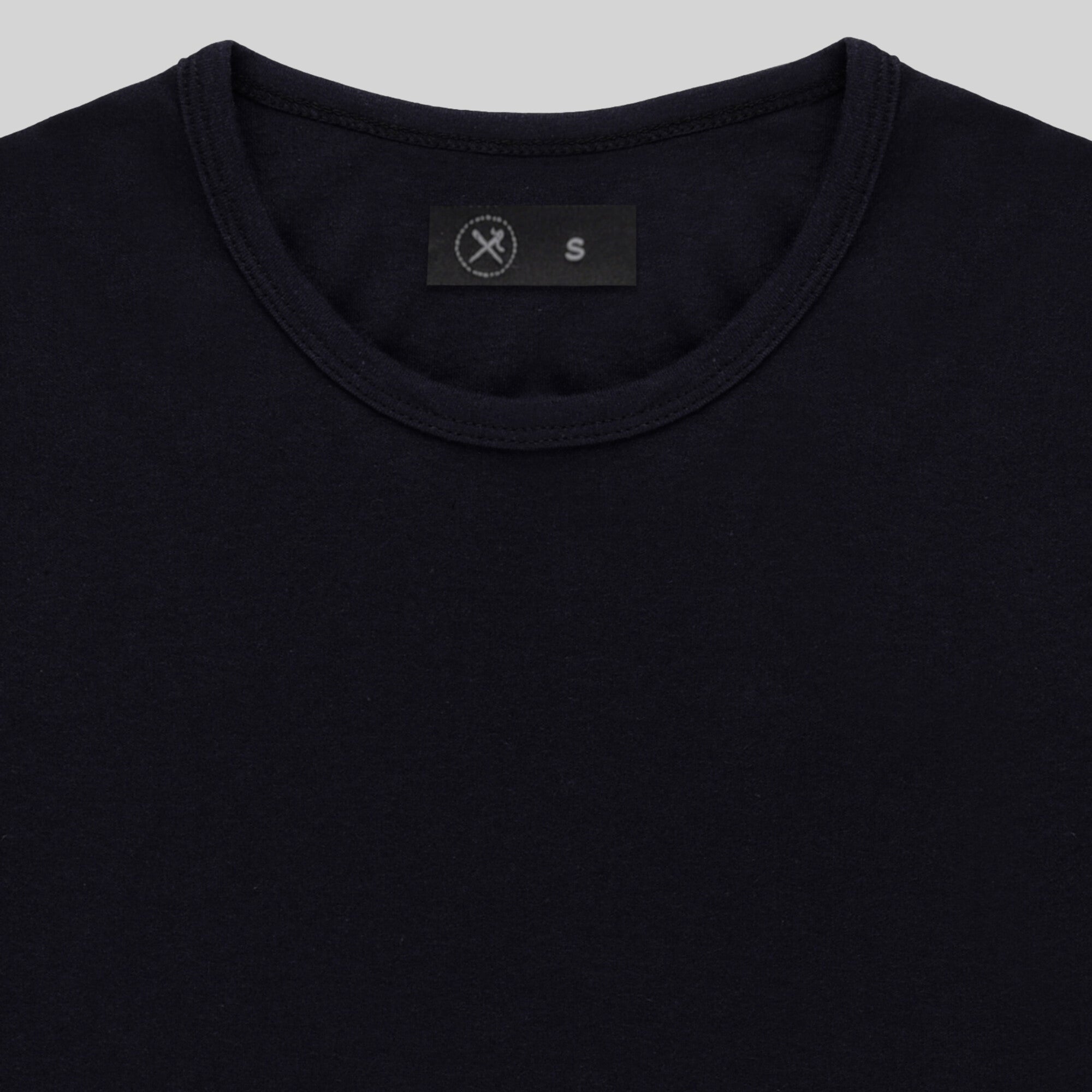 AT Crew Neck - Black